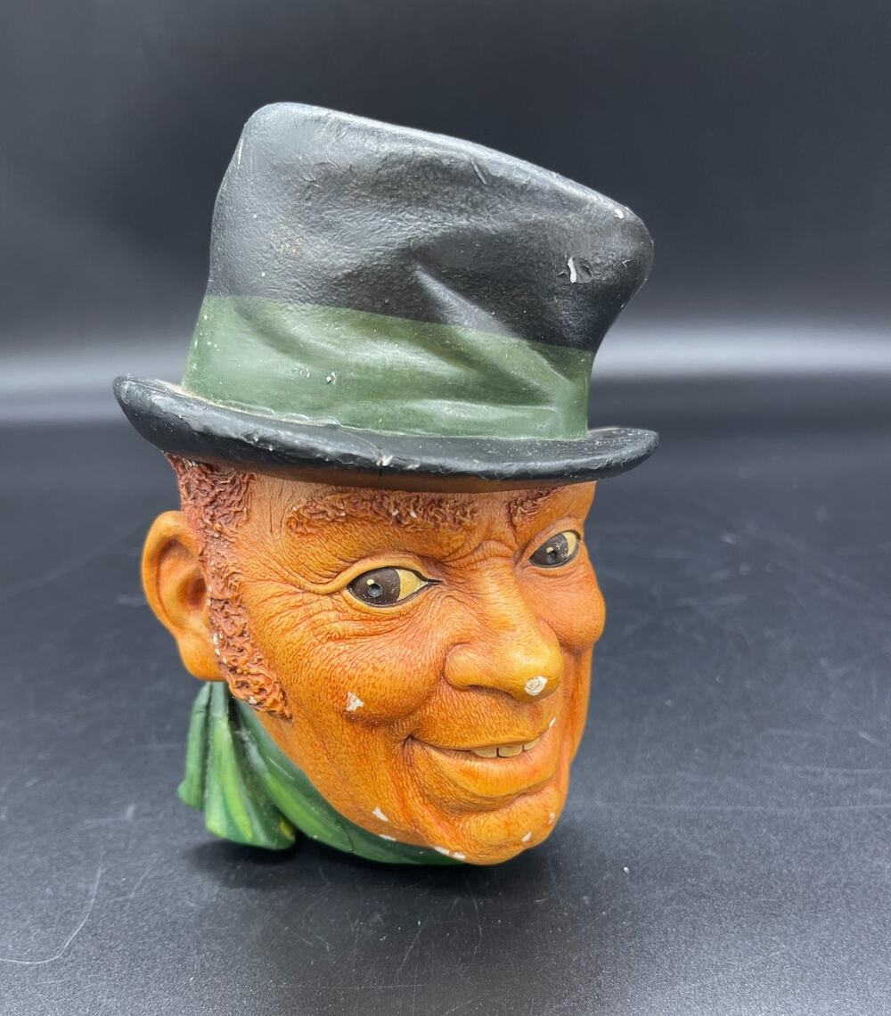 Vintage 1962 Bossons Irish Chalkware Wall Hanging St. Patrick’s Day *Paint Chips